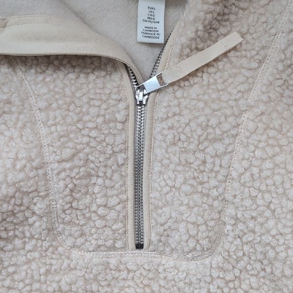 H&M Cozy Cream Sherpa Hoodie - Picture 2 of 6